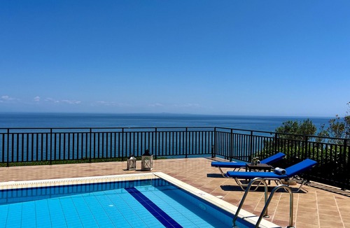 Skala Villa | Villa Sakos