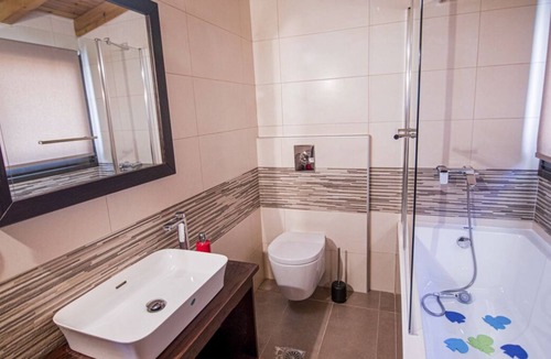 Salakos Villa | Villa Salakos - Three Bedroom Villa, Sleeps 6