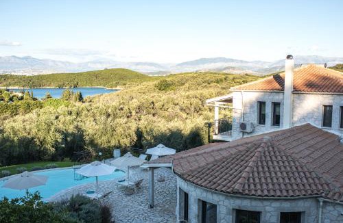 Petaleia Villa | Villa Sania