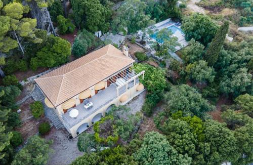 Dafnata Villa | Villa Scheria