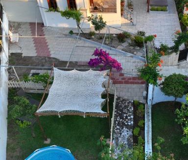 Zia Villa | Villa Sea View Gem Steps to Zia Square Hot Tub