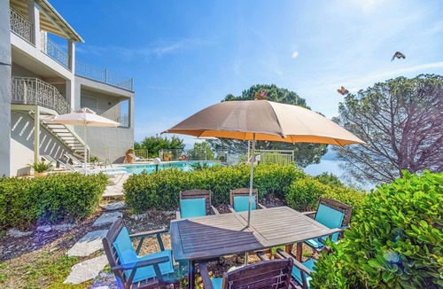 Petaleia Villa | Villa Seascape - Three Bedroom Villa, Sleeps 6