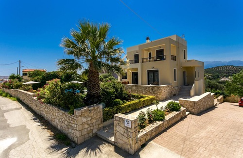 Kato Stalos Villa | Villa Selena ✩ Private Pool ✩ Sea View ✩ DreamVillas Crete