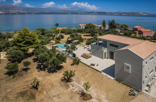 Paliki Villa | Villa Sensi
