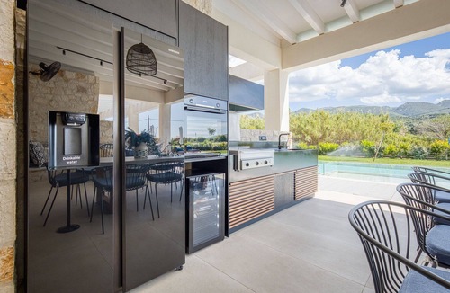 Almiros Beach Villa | Villa Serenissima - Luxury villa with private pool