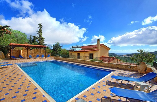 Melissourgio Villa | Villa Sevi Grande - Seaside Villa Rental in Crete, Greece