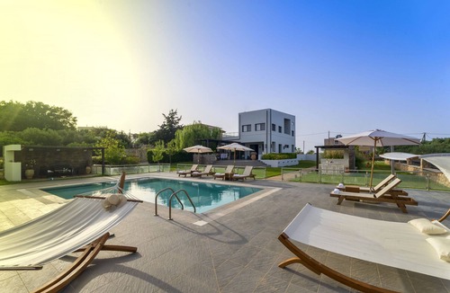 Tria Monastiria Villa | Villa Sfedami - Pool with Children Safety Fence