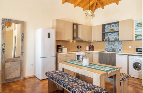Manganos Villa | Villa Sol. Welcome to your dream getaway. Breathtaking views in quiet location.