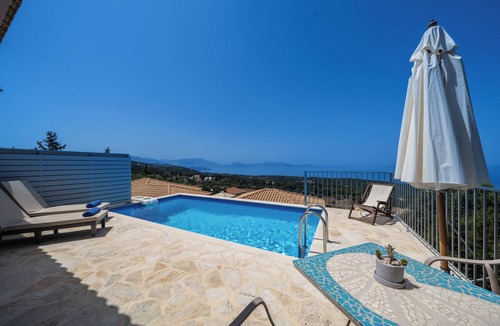 Manganos Villa | Villa Sol. Welcome to your dream getaway. Breathtaking views in quiet location.