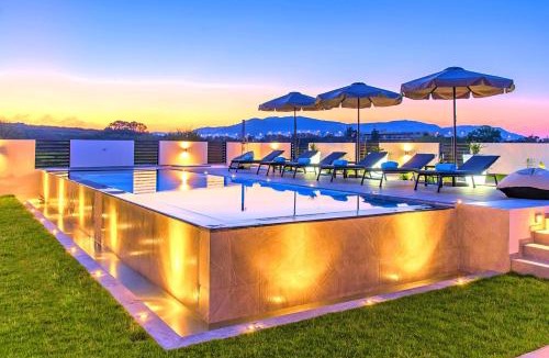 Kavros Villa | Villa Solaris Heated Pool & Jacuzzi