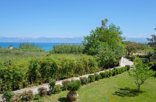 Sidari Apartment | Villa Spyridoula Studio 14 on the Beach