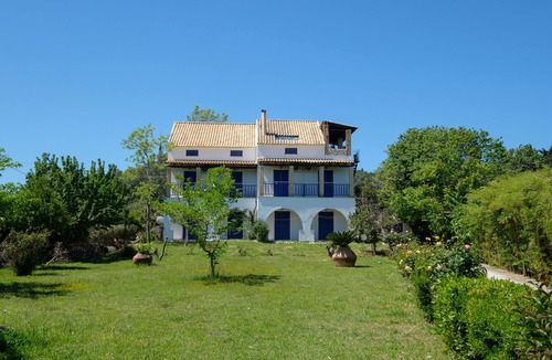 Sidari Apartment | Villa Spyridoula Studio 14 on the Beach