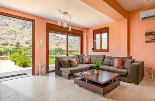 Pefkos Villa | Villa St Nicholas by Villa Plus