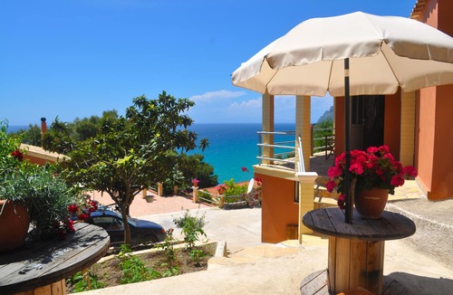 Sinarades House | Villa Takis Pelekas Beach