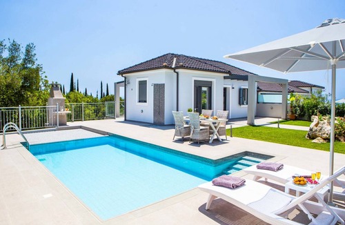 Leivathos Villa | Villa Terra Ionian Islands