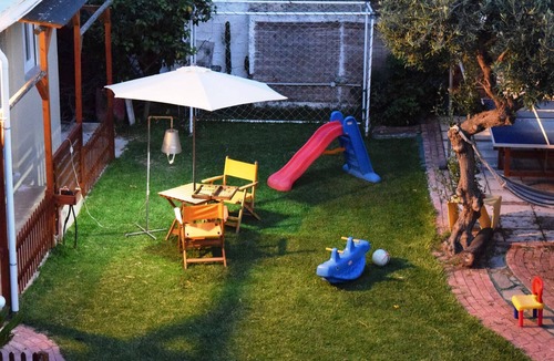 Rafina-Pikermi Villa | Villa Thalassa is an ideal destination for families and friends.