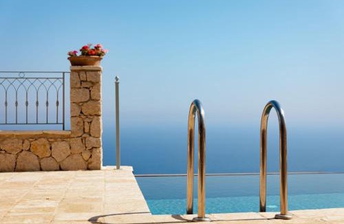 Lakones Villa | Villa Thea Mare Levantes by PosarelliVillas