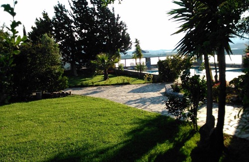Lefkogeia Villa | Villa Thymari.nCosy 3-bedroom Villa with lush gardens , beautiful view