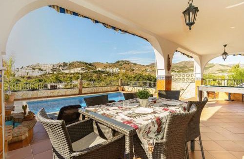 Nerja House | Villa Triana