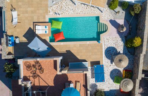 Almyros Villa | Villa Tropicana