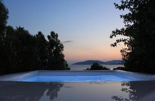 Alyki House | Villa Verde