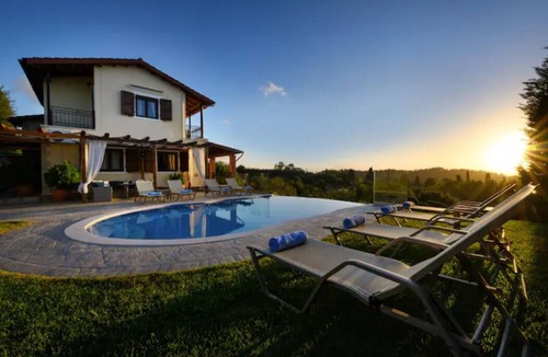 Poulades Villa | Villa Verde, Over the hill with spectacular sea views and private pool