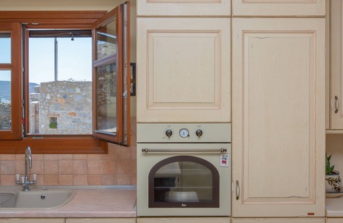 Vivlos House | Villa Victor