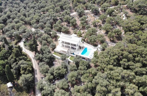 Kassiopi Villa | Villa With Private Pool And Beautiful Sea Views - easy walk to centre