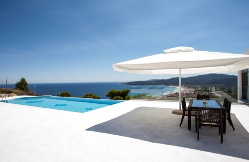 Sarti Villa | Villa with private pool and breathtaking views of the sea and Mount Athos