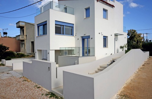 Kalyves Villa | Villa with view & private pool near the sea