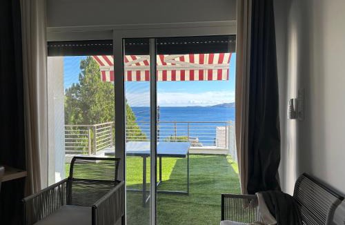 Poros Apartment | Villa Yolanda 3 - Apartment Leda - Luxury family apartment, sea view