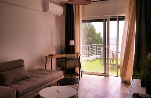 Poros Apartment | Villa Yolanda 3 - Apartment Leda - Luxury family apartment, sea view