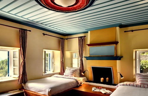 Papigo House | VILLA ZAGORI / THE BLUE HOUSE
