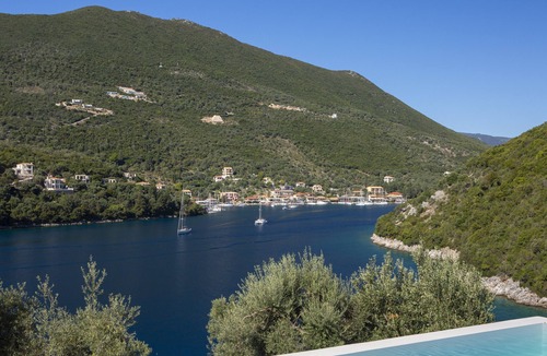 Sivota Villa | Villa Zoe - Direct Sea Access & Live Scenery at the Entrance to Sivota Bay