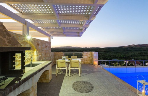 Achlades Villa | Villas in Crete with Private Pool & Beaches
