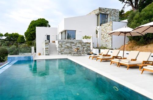 Agia Paraskevi Villa | Villas Phos Skiathos