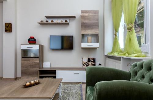 Plaka Apartment | Vintage Apartment in the Heart of Plaka