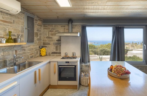 Parasporos House | Vitamine Sea House - Island Living Paros