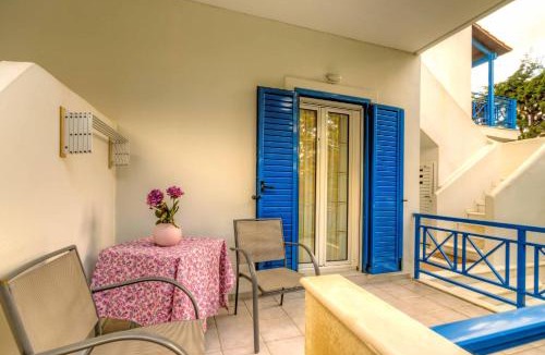 Agios Dimitrios Apartment | vitorakis apartments-2