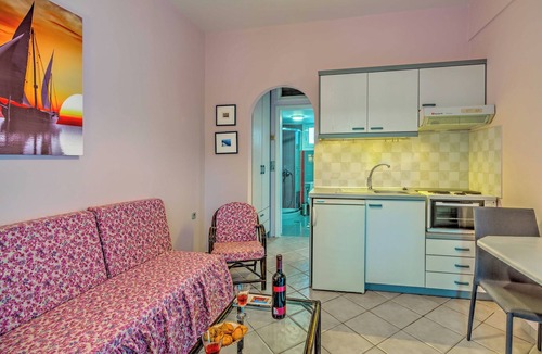 Agios Dimitrios Apartment | vitorakis apartments-2
