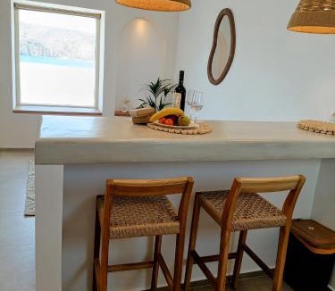 Pachena Bed & Breakfast | Vive Mare Milos