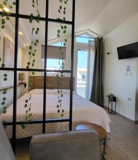 Anatolikos Sinikismos Apartment | Vivere Terrace Seaside Kalamata