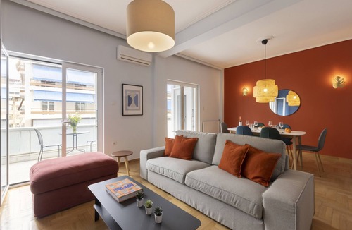 Athens Apartment | Volanaki4 - A happy 2 Bdr apartment that has a