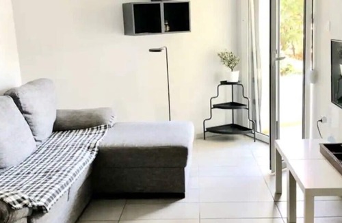 Spata-Artemida Apartment | Vravrona Beach Apartments 4