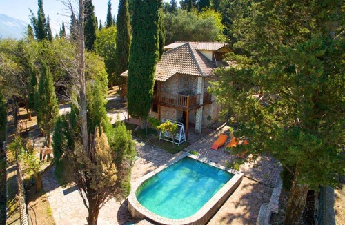 Mazarakata Villa | (w) Kefalonian Kastro Pool Villa