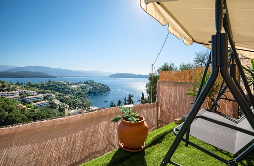Vlachatika House | Wake up to sweeping views of the Ionian Sea at Meraki Apartment
