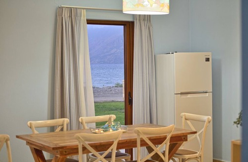 Nopigia Apartment | Waterfront with Extraordinary View, Pasithea
