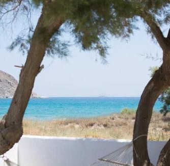 Molos House | Wave Lullaby, Peaceful Beachfront Retreat in Paros
