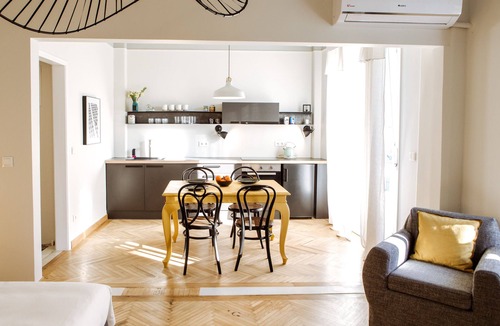 Monastiraki Apartment | we saw athens from 3a