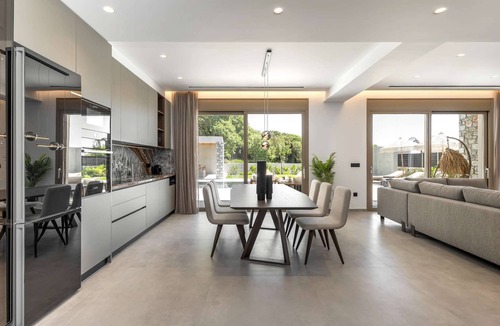 Asgourou Villa | Welcome to Emerald Estate, your serene retreat on the enchanting Rhodes Island!
